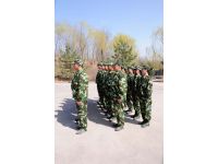 內部軍訓