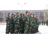 內部軍訓